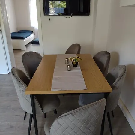 Estrella24 Living Kairo * Remscheid